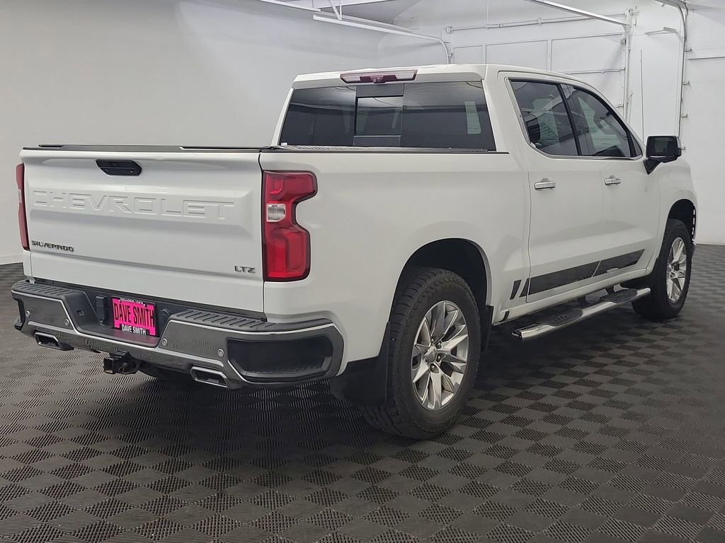 Used 2020 Chevrolet Silverado 1500 LTZ w/ LTZ Premium Package AWD/4WD image 8