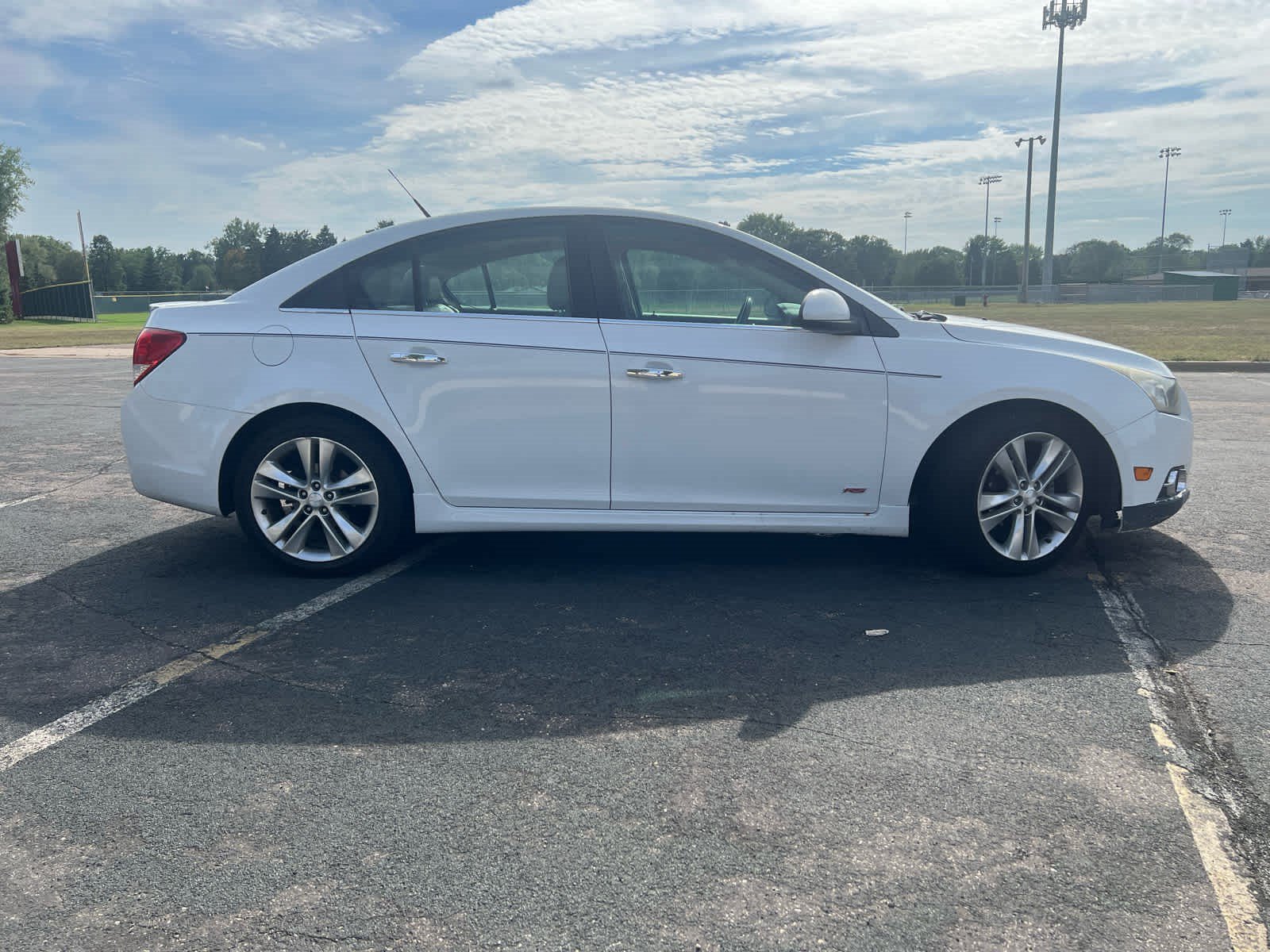 Used 2013 Chevrolet Cruze LTZ w/ RS Package FWD image 6