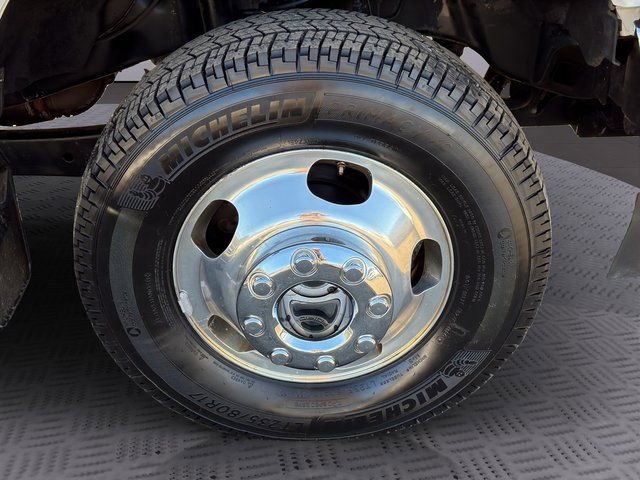 Used 2021 Ford F350 XL w/ Power Equipment Group image 31