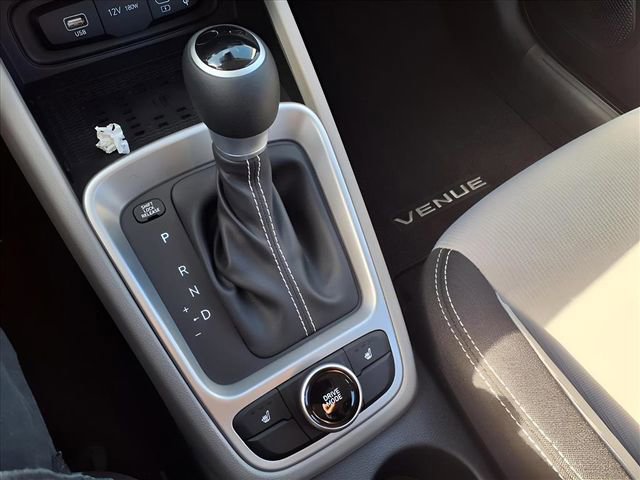 New 2026 Hyundai Venue SEL image 20