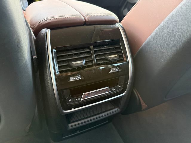 Certified 2026 BMW X7 xDrive40i w/ Premium Package image 24