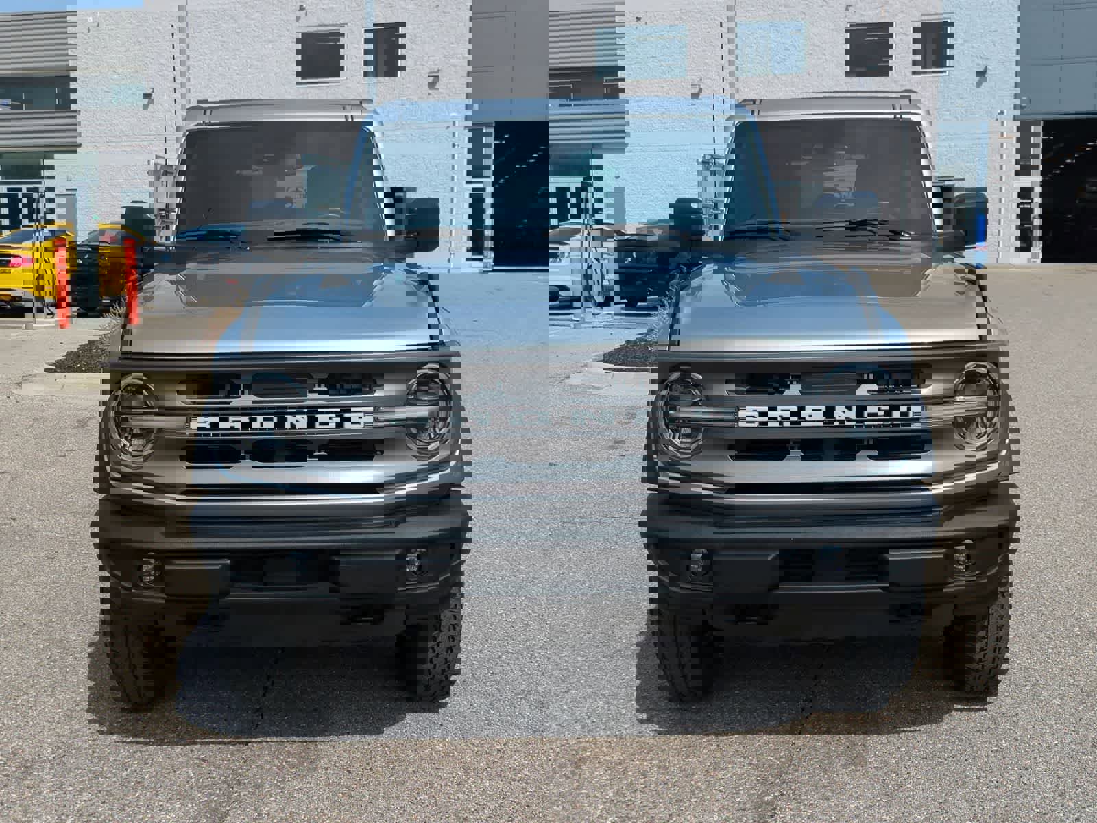 Used 2023 Ford Bronco Big Bend AWD/4WD image 3