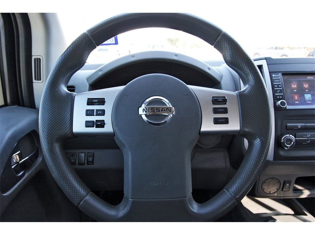 Used 2021 Nissan Frontier SV image 9