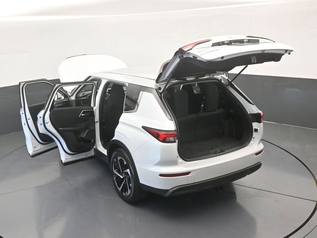 Used 2022 Mitsubishi Outlander ES image 66