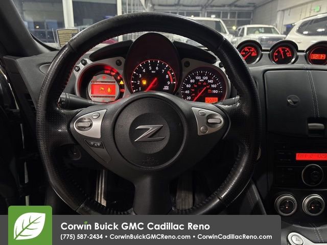 Used 2011 Nissan 370Z Coupe image 12
