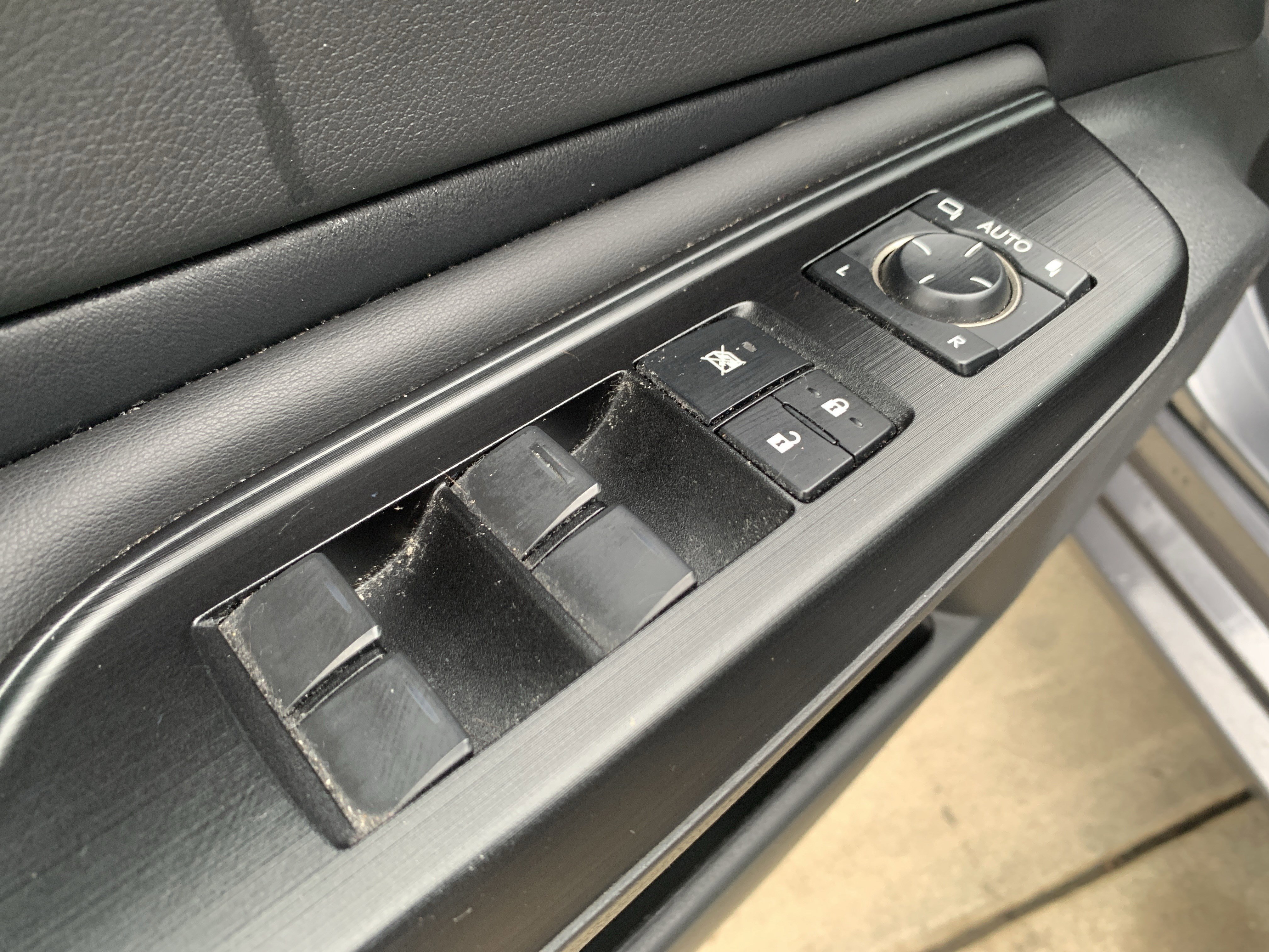 Used 2020 Lexus ES 350 w/ Premium Package image 15