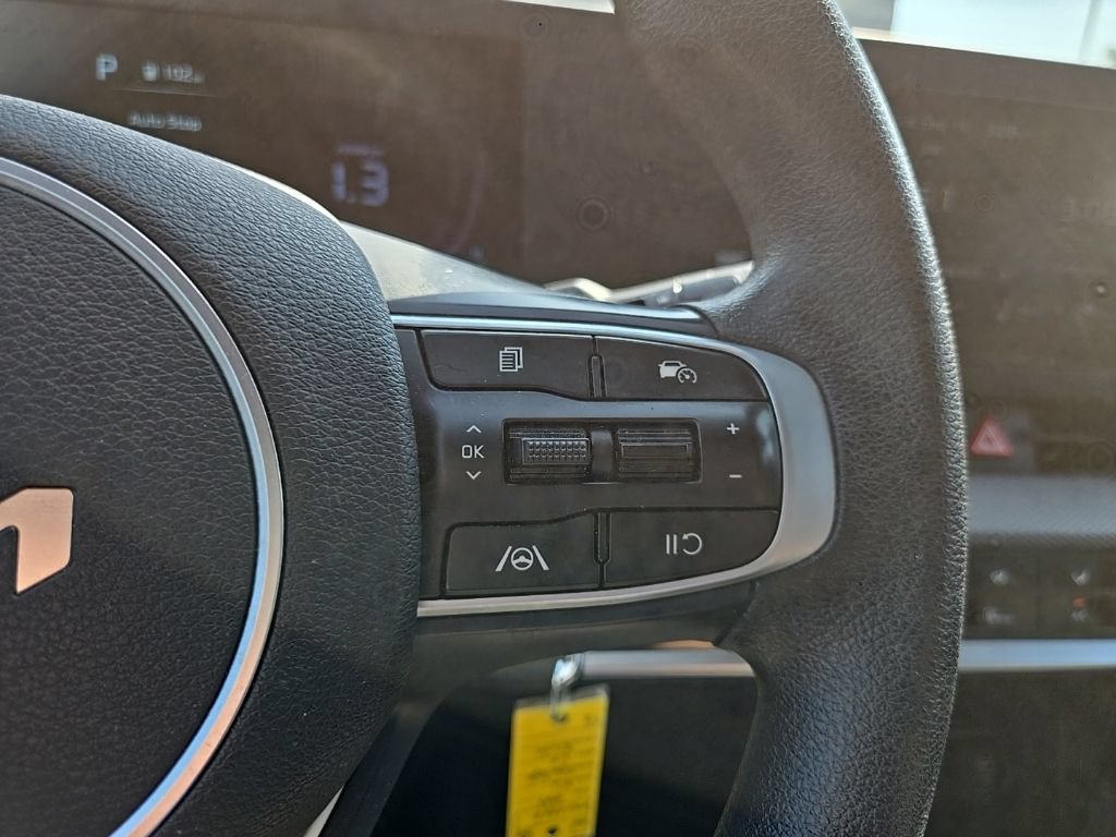 Certified 2023 Kia Sportage LX AWD/4WD image 17
