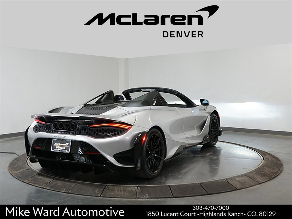 Used 2022 McLaren 765LT image 29