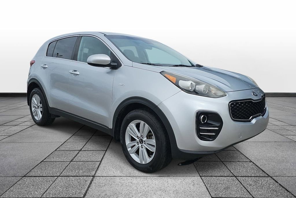 Used 2018 Kia Sportage LX AWD/4WD image 3