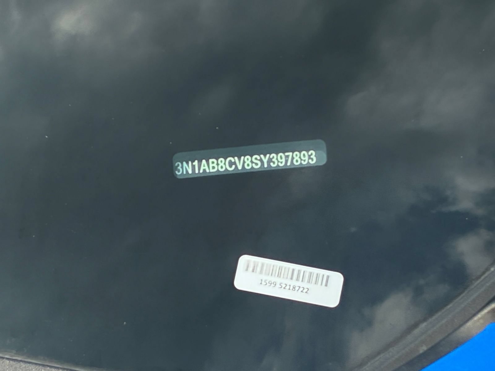 Used 2025 Nissan Sentra SV FWD image 19