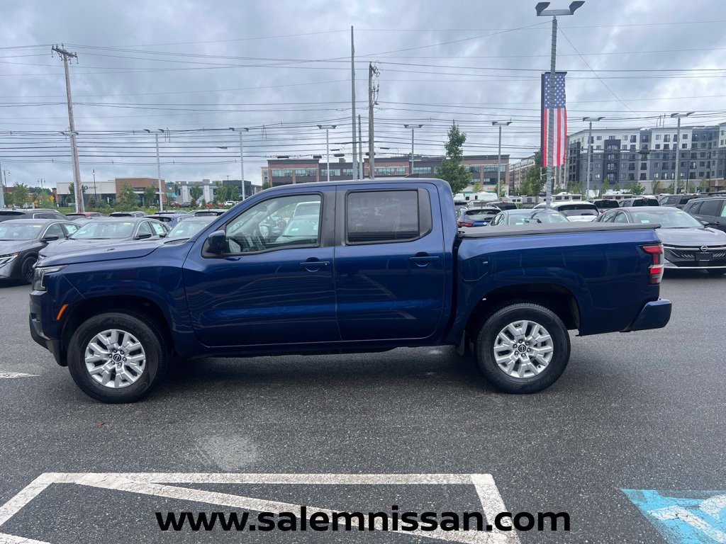 Used 2022 Nissan Frontier SV AWD/4WD image 4