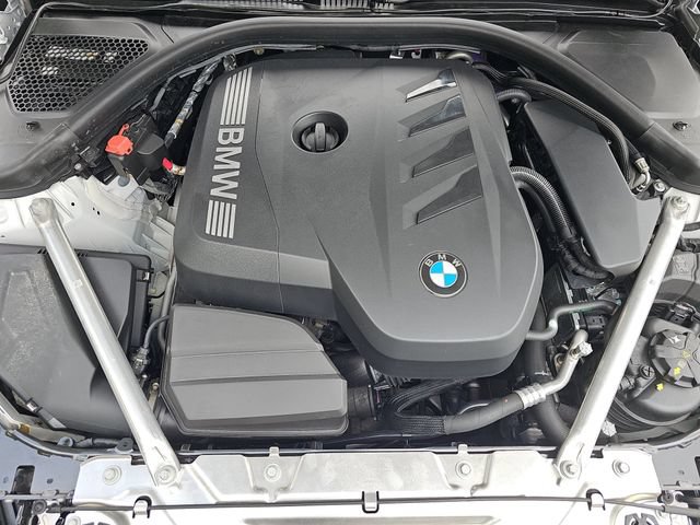 Used 2025 BMW 430i Convertible w/ Premium Package RWD image 30