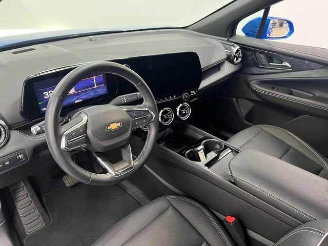 Used 2024 Chevrolet Blazer EV LT AWD/4WD image 16