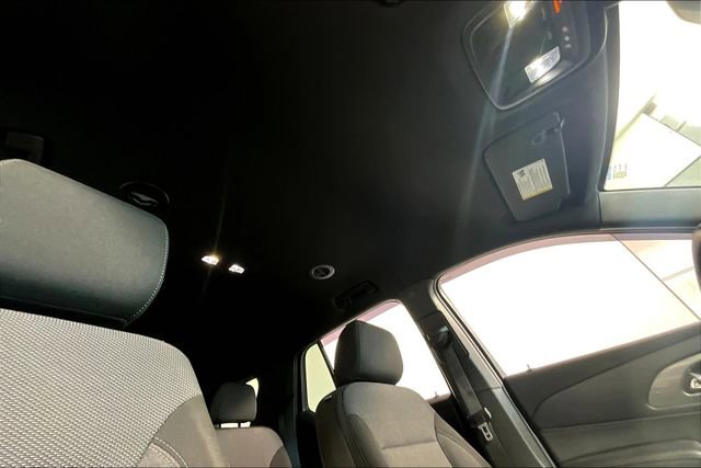 Used 2023 Chevrolet Traverse LT image 22