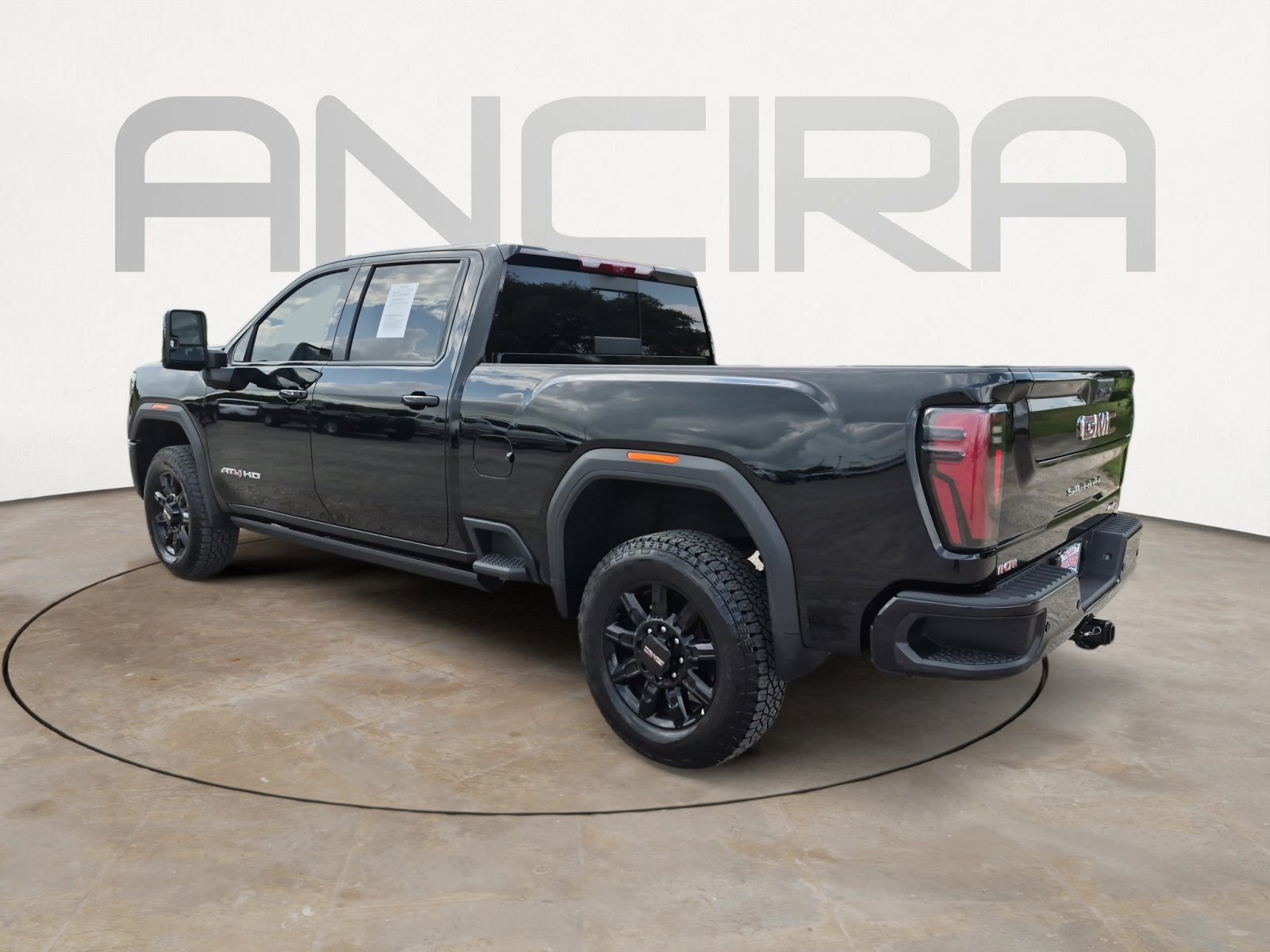 Used 2025 GMC Sierra 2500 AT4 w/ AT4 Premium Plus Package AWD/4WD image 8