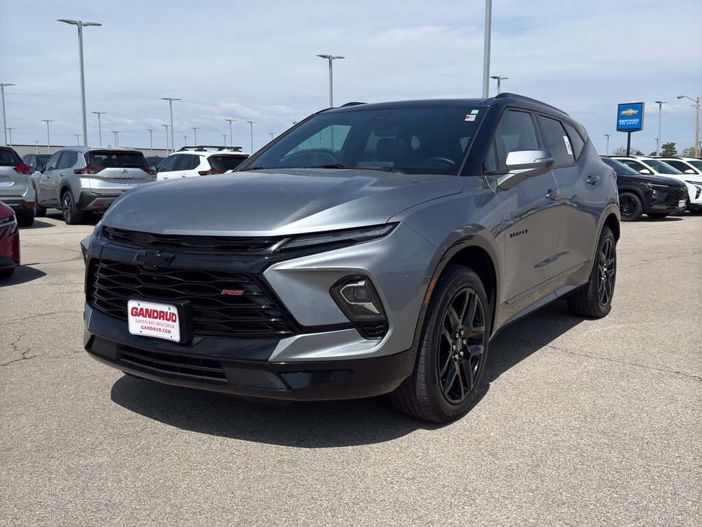 Used 2023 Chevrolet Blazer RS w/ Driver Confidence II Package AWD/4WD image 2