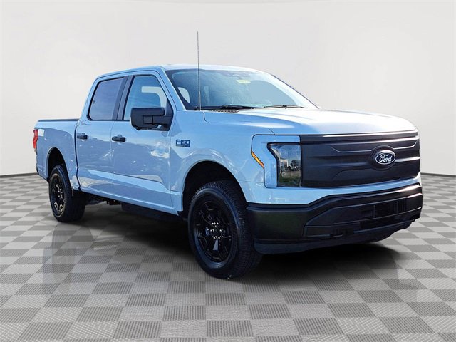 Certified 2025 Ford F150 Lightning Pro w/ Tow Technology Package image 5
