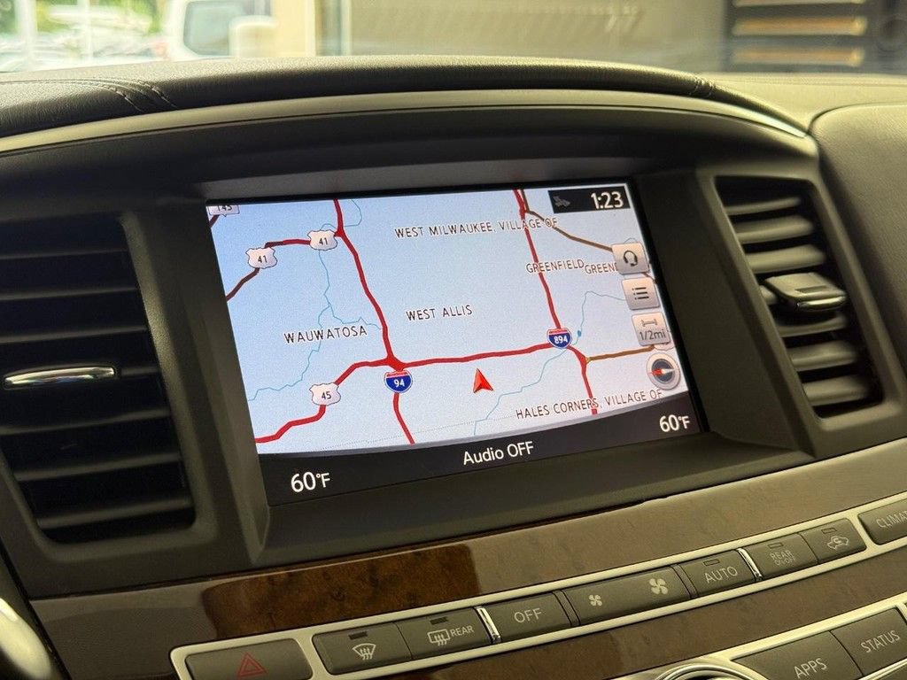 Used 2017 INFINITI QX60 Luxe w/ Deluxe Technology Package AWD/4WD image 29