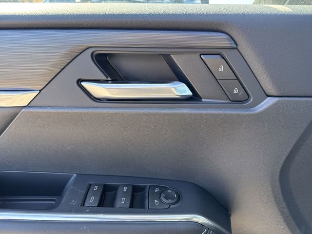 New 2026 GMC Acadia Elevation w/ Black Edition image 13