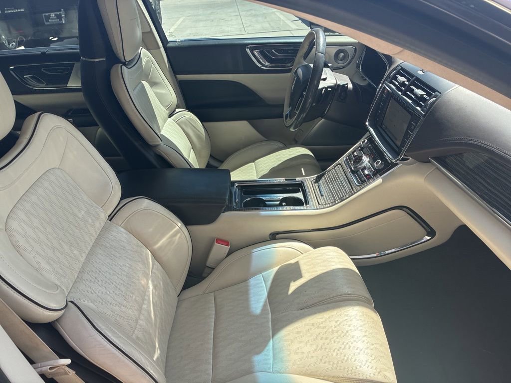 Used 2017 Lincoln Continental Black Label w/ Rear-seat Package AWD/4WD image 10