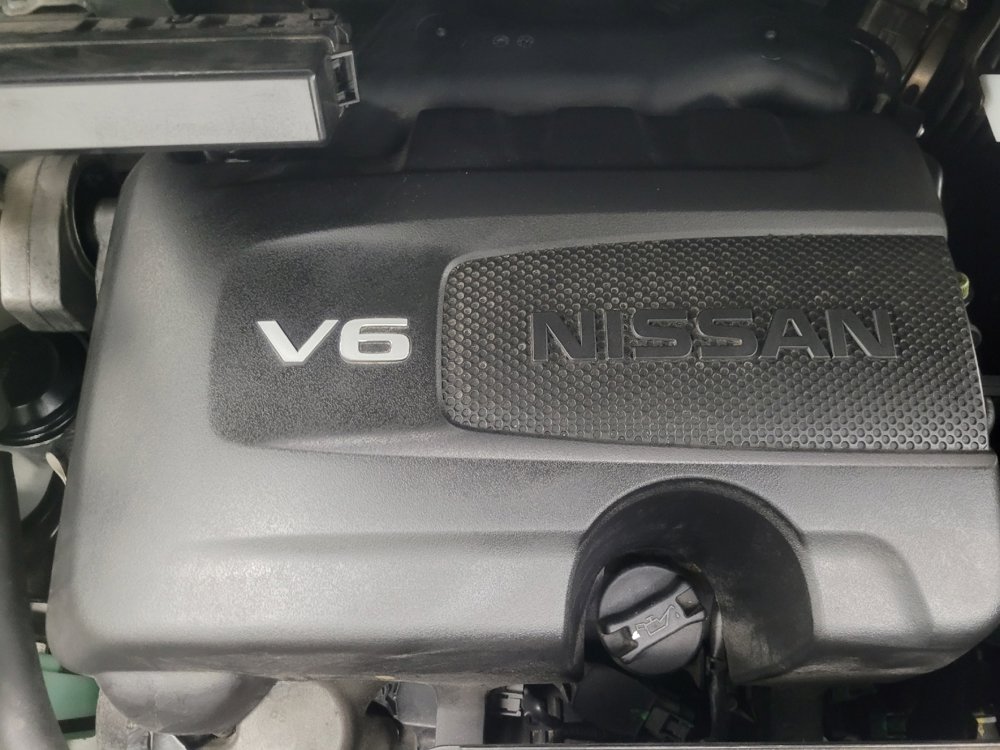 Used 2018 Nissan Pathfinder SL w/ Midnight Edition Package AWD/4WD image 30