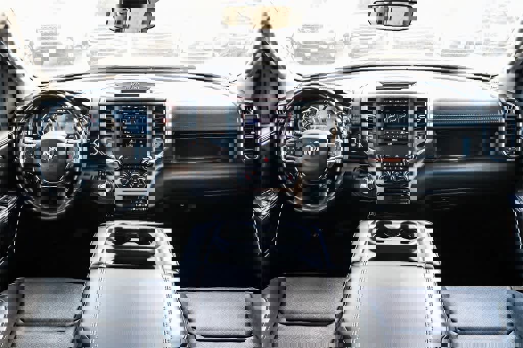 Used 2022 RAM 1500 Laramie image 12