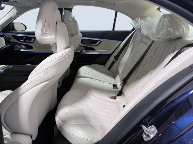 New 2027 Mercedes-Benz E 450 4MATIC Sedan image 7
