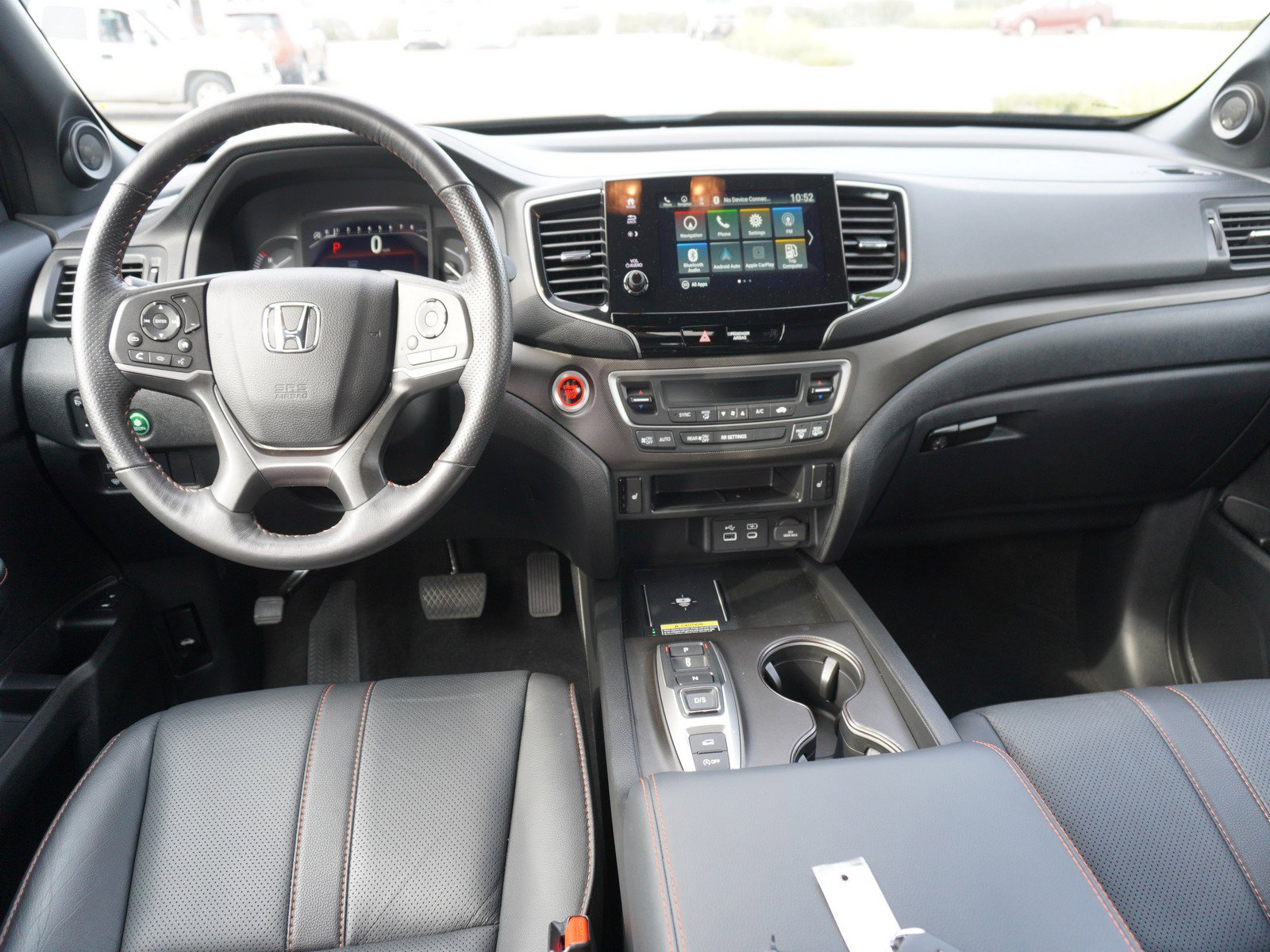 Used 2025 Honda Passport TrailSport image 2