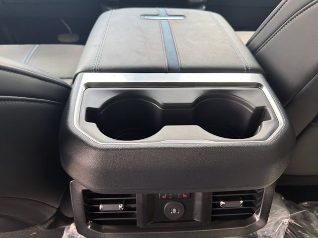 New 2026 Ford F450 Platinum AWD/4WD image 16