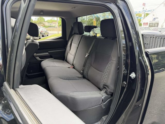 Used 2022 Toyota Tundra SR5 AWD/4WD image 15