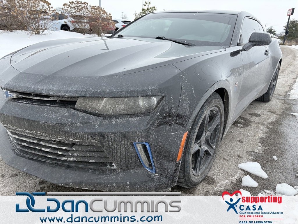 Used 2018 Chevrolet Camaro LT image 1