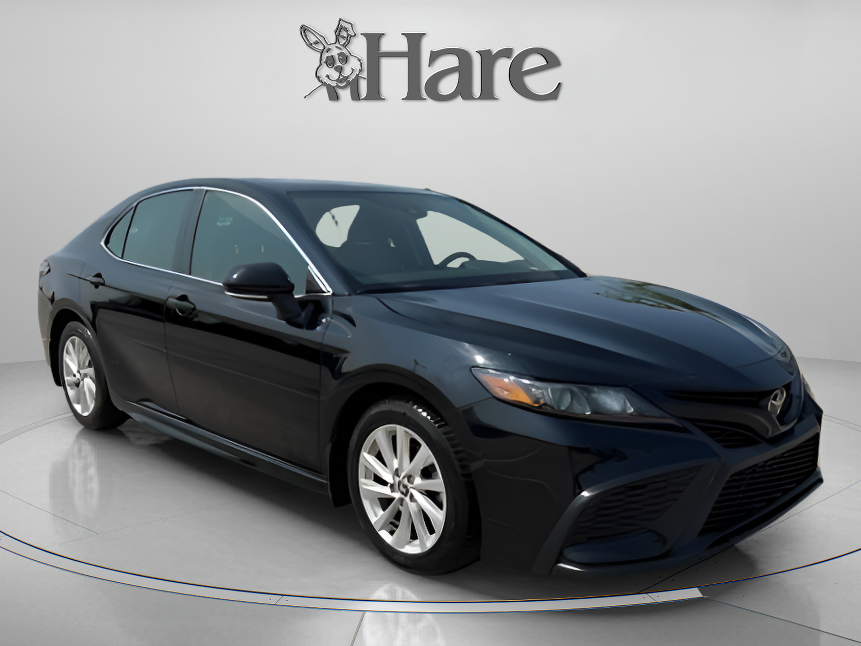 Used 2024 Toyota Camry SE FWD image 7