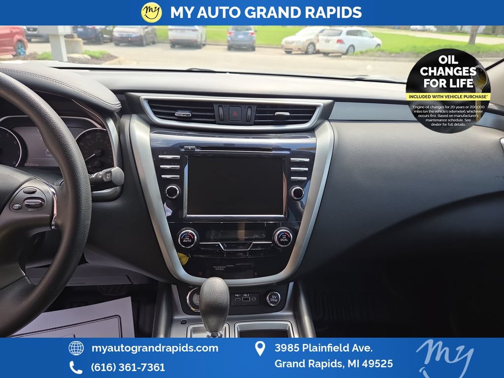 Used 2019 Nissan Murano S AWD/4WD image 19