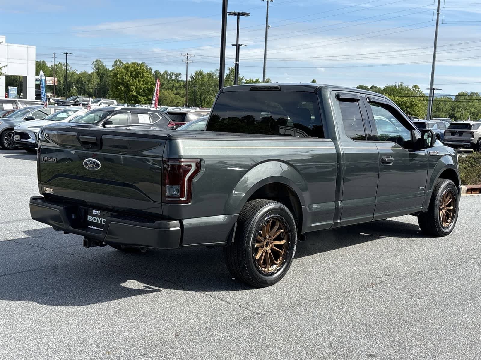 Used 2015 Ford F150 XLT w/ Equipment Group 301A Mid RWD image 6