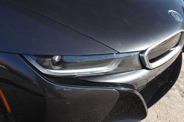 Used 2019 BMW i8 Coupe image 27