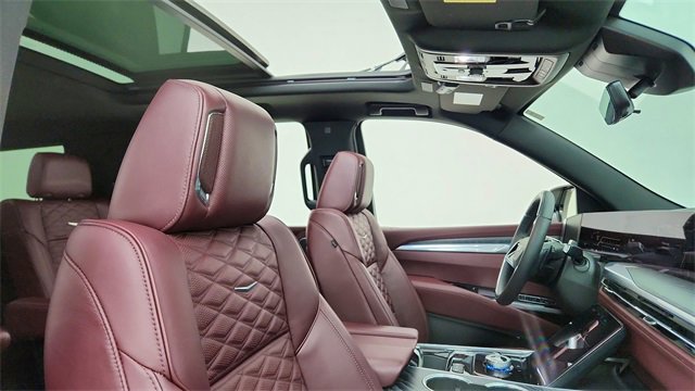 Used 2025 Cadillac Escalade Sport w/ Touring Package image 22