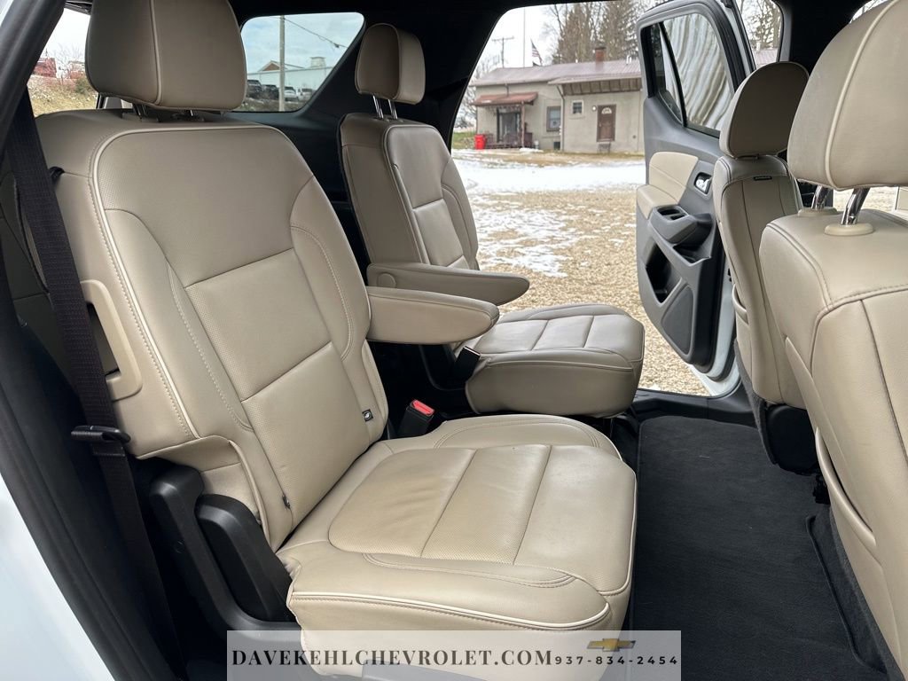 Used 2023 Chevrolet Traverse Premier image 20