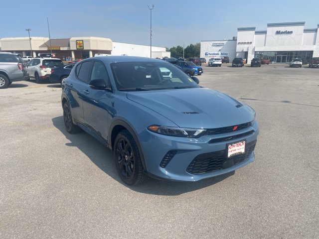 Used 2024 Dodge Hornet R/T w/ R/T Blacktop Package AWD/4WD image 8