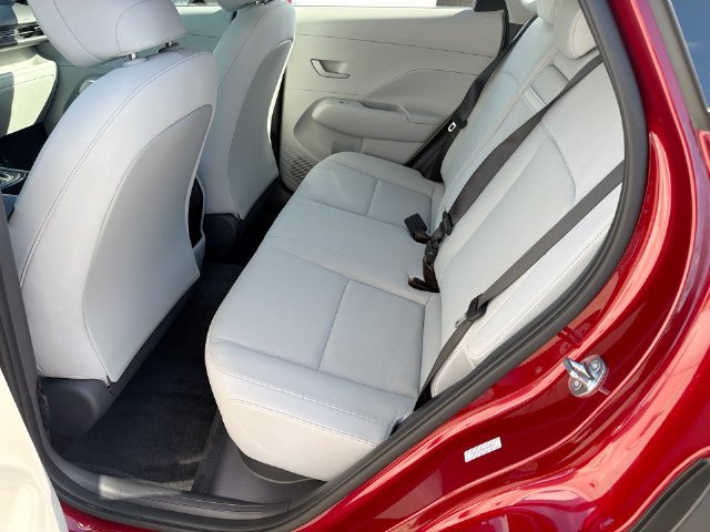 Used 2024 Hyundai Kona SE FWD image 25