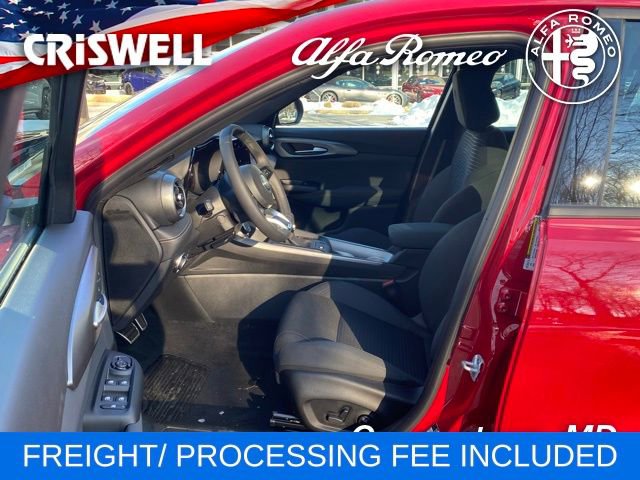New 2025 Alfa Romeo Tonale AWD/4WD image 18