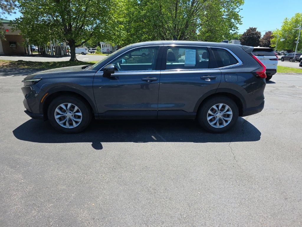 Used 2023 Honda CR-V LX image 4