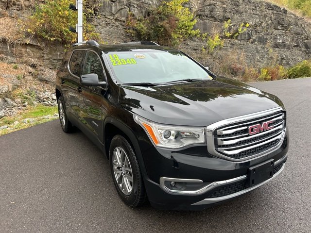 Used 2019 GMC Acadia SLE w/ LPO, Floor Liner Package image 3