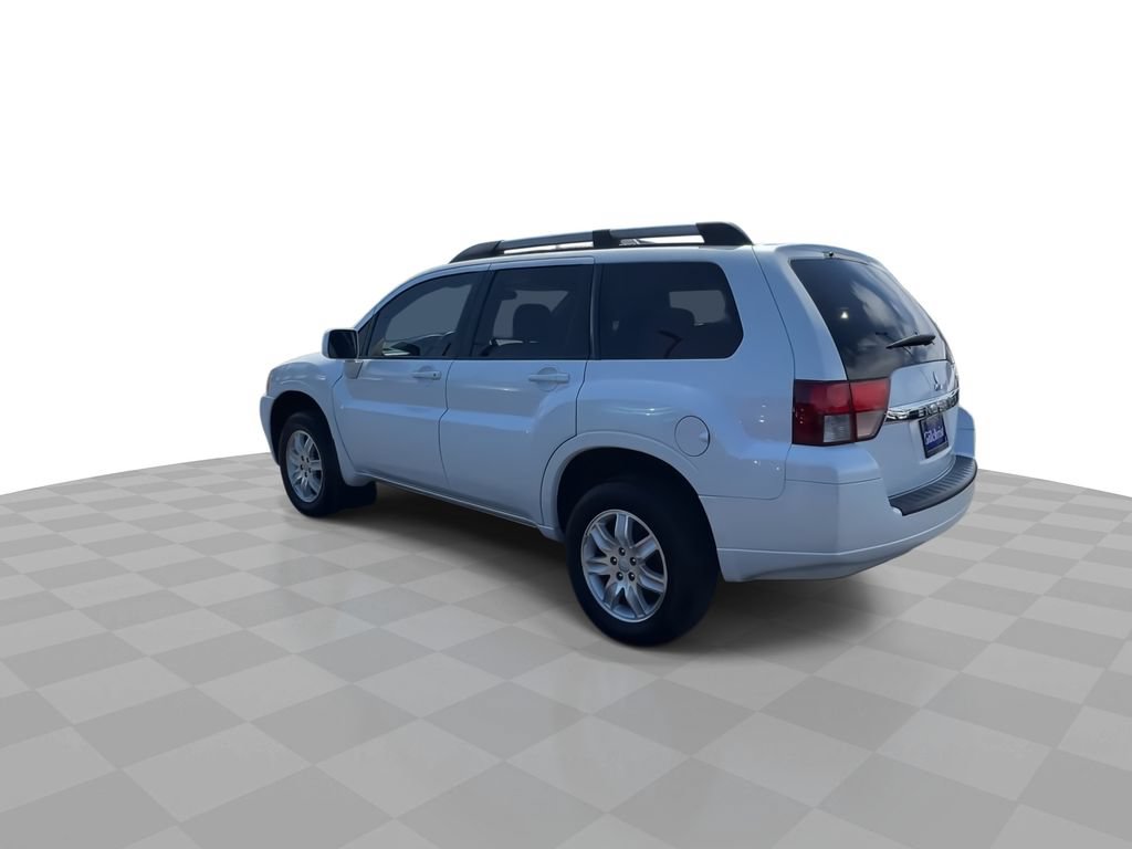 Used 2011 Mitsubishi Endeavor LS AWD/4WD image 6