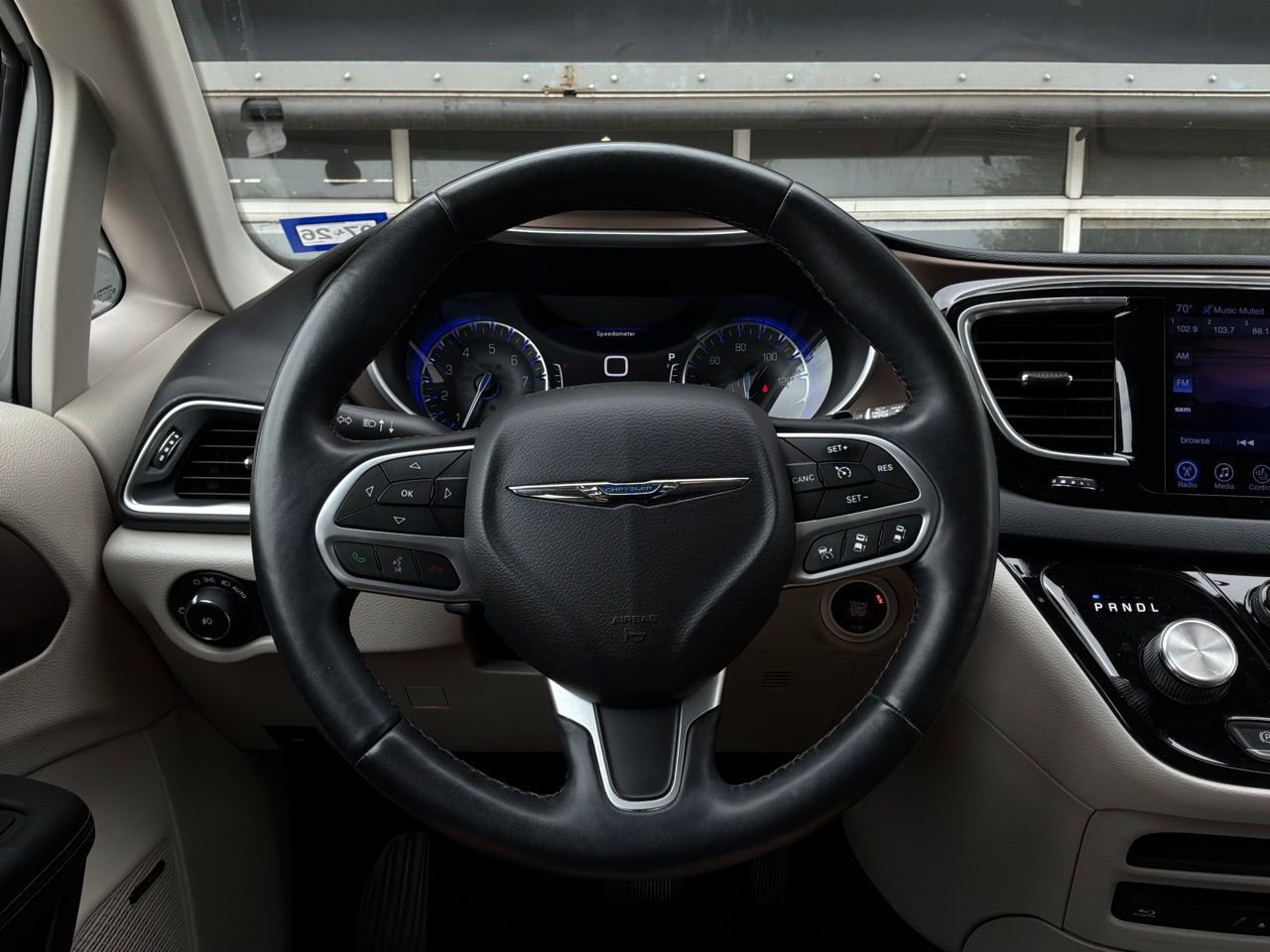 Used 2017 Chrysler Pacifica Touring-L Plus w/ Advanced Safetytec Group image 38