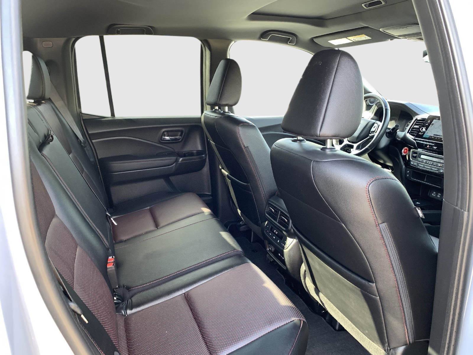 Certified 2024 Honda Ridgeline Black Edition image 45