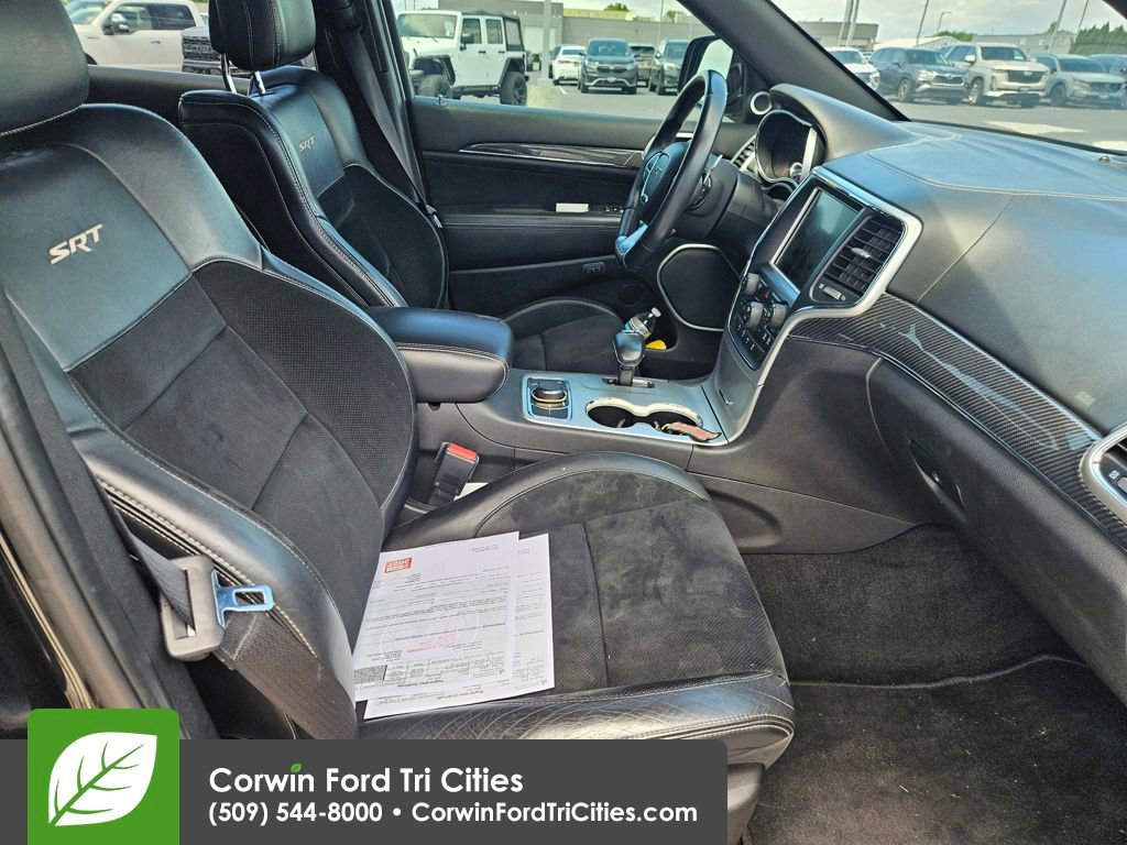 Used 2014 Jeep Grand Cherokee SRT8 w/ Luxury Group II AWD/4WD image 11