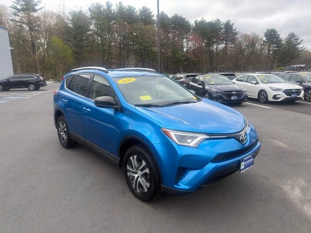 Used 2016 Toyota RAV4 LE AWD/4WD image 3