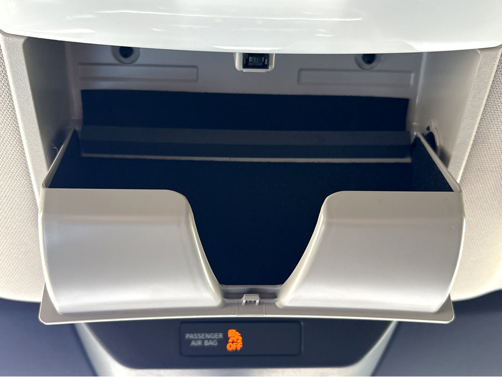 Certified 2024 Nissan Pathfinder SV image 33