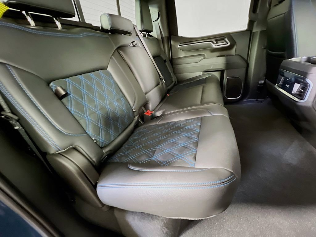 New 2026 GMC Sierra 1500 Elevation w/ Elevation Premium Package AWD/4WD image 21