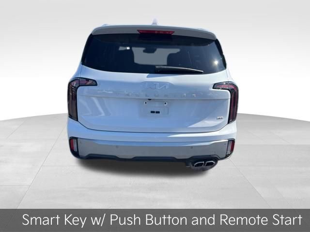 Certified 2023 Kia Telluride EX w/ EX Captain's Chair Package image 7